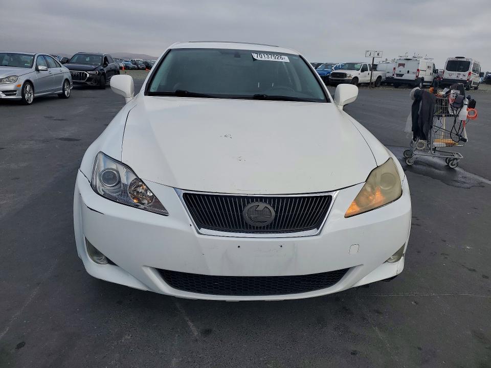 Продажа на аукционе авто 2006 Lexus Is, vin: JTHBK262062002706, номер лота: 70137926