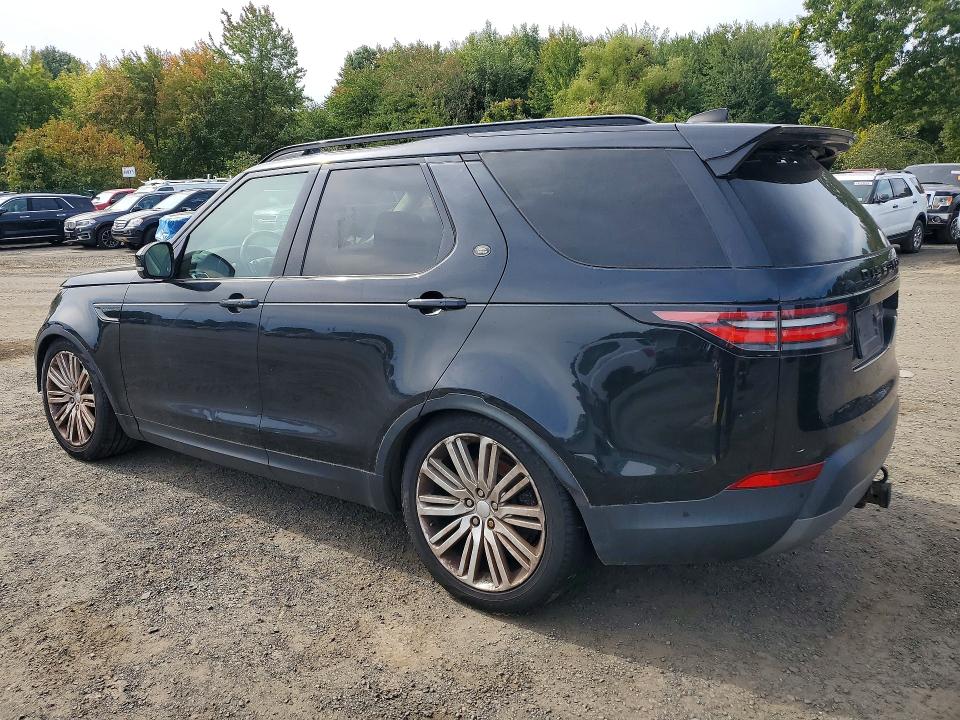 Продаж на аукціоні авто 2017 Land Rover Discovery, vin: SALRTBBV3HA021958, номер лоту: 70524196