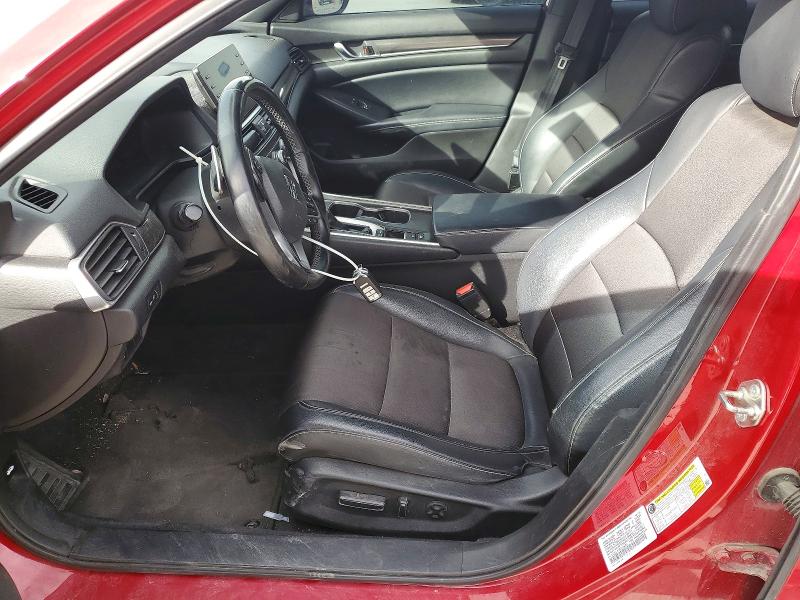 69183316 :رقم المزاد ، 1HGCV1F30JA116382 vin ، 2018 Honda Accord مزاد بيع