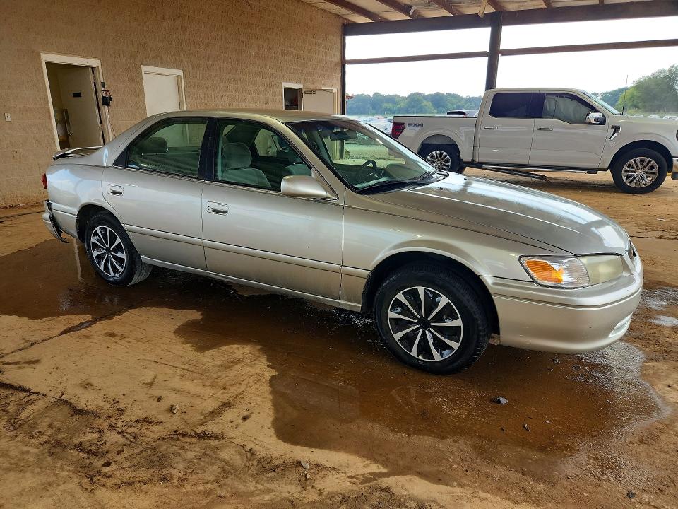 Продажа на аукционе авто 2001 Toyota Camry, vin: 4T1BG22K51U811622, номер лота: 67489346