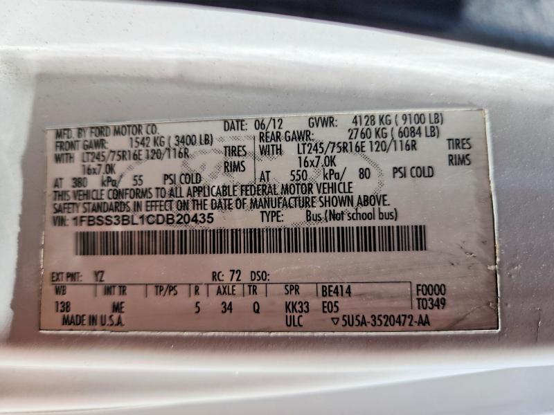 70270816 :رقم المزاد ، 1FBSS3BL1CDB20435 vin ، 2012 Ford Econoline مزاد بيع