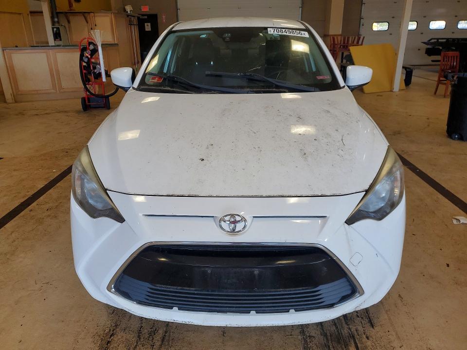2017 Toyota Yaris Ia მანქანა იყიდება აუქციონზე, vin: 3MYDLBYV3HY163717, აუქციონის ნომერი: 70849856