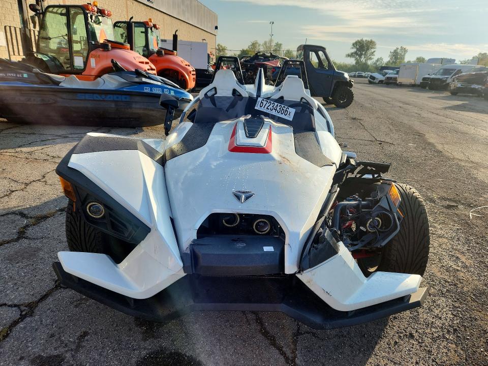 Продажа на аукционе авто 2016 Polaris Slingshot, vin: 57XAAPFA1G7113152, номер лота: 67234366