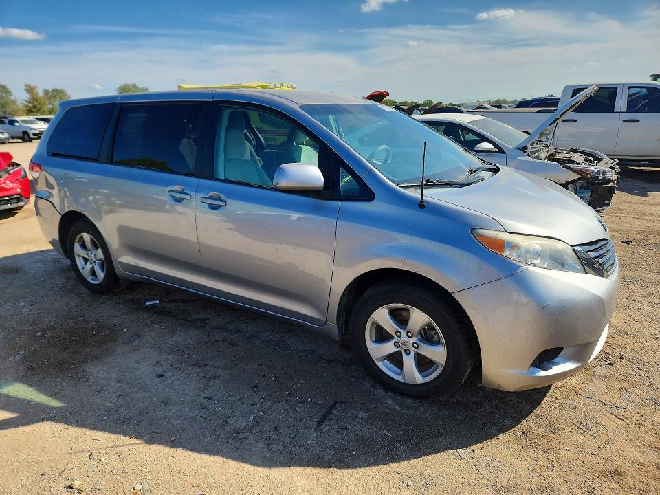 Aukcja sprzedaży 2012 Toyota Sienna, vin: 5TDKA3DC5CS015543, numer aukcji: 66182906