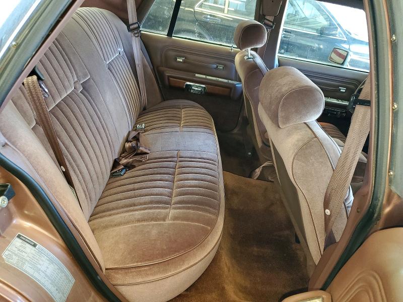 1991 Ford Crown Victoria მანქანა იყიდება აუქციონზე, vin: 2FACP73F6MX107052, აუქციონის ნომერი: 68106386