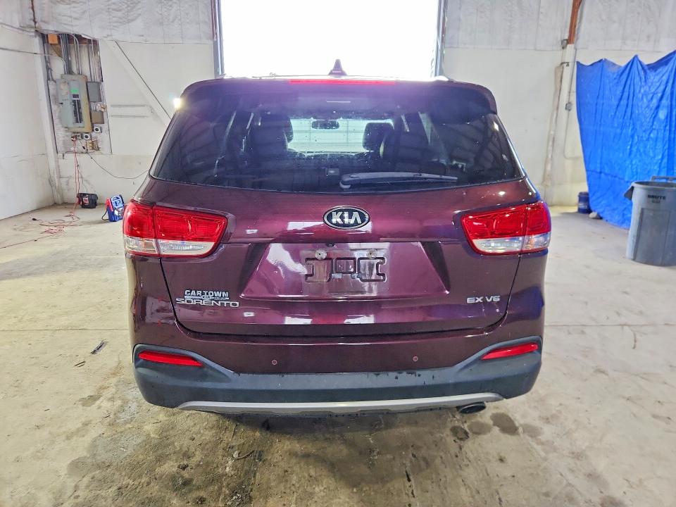 2016 Kia Sorento მანქანა იყიდება აუქციონზე, vin: 5XYPHDA56GG160252, აუქციონის ნომერი: 68773696