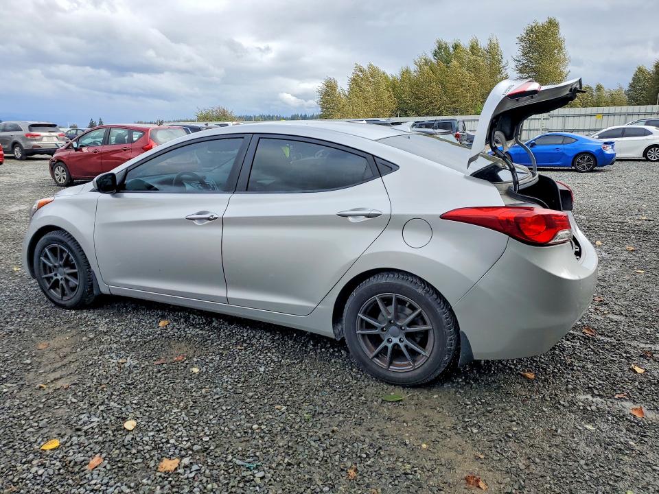 Продаж на аукціоні авто 2013 Hyundai Elantra, vin: KMHDH4AE5DU680466, номер лоту: 70398266