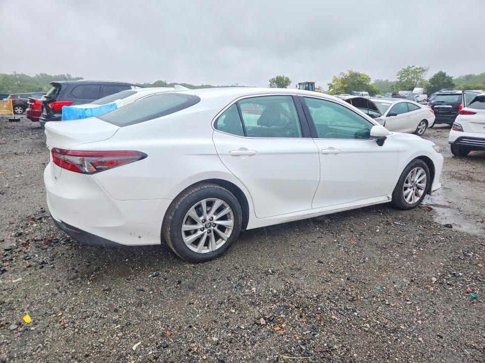 Продажа на аукционе авто 2023 Toyota Camry, vin: 4T1C11AK0PU748021, номер лота: 69517026
