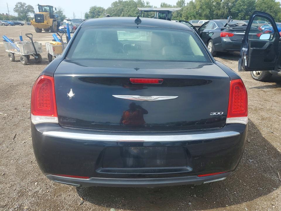 Aukcja sprzedaży 2015 Chrysler 300, vin: 2C3CCAAG1FH864313, numer aukcji: 68843376