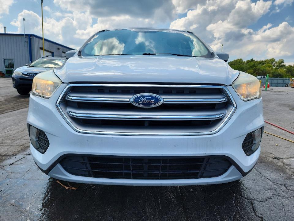 2017 Ford Escape მანქანა იყიდება აუქციონზე, vin: 1FMCU9GD8HUA62521, აუქციონის ნომერი: 67724756