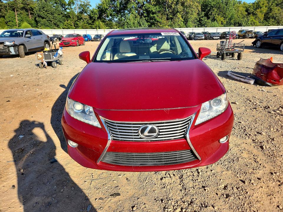 Продаж на аукціоні авто 2015 Lexus Es, vin: JTHBK1GG0F2201548, номер лоту: 68201346