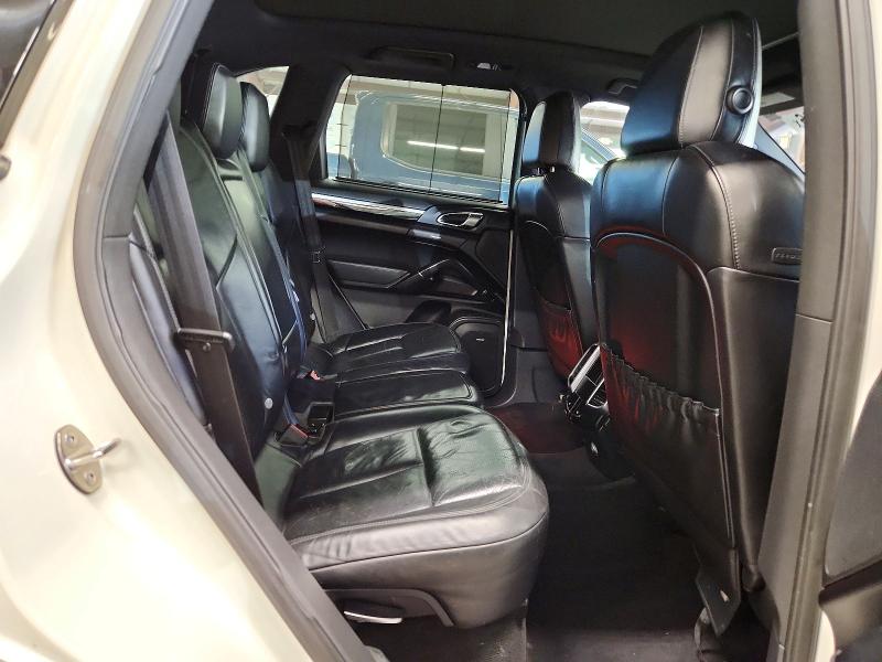 70686746 :رقم المزاد ، WP1AB2A23CLA44859 vin ، 2012 Porsche Cayenne مزاد بيع