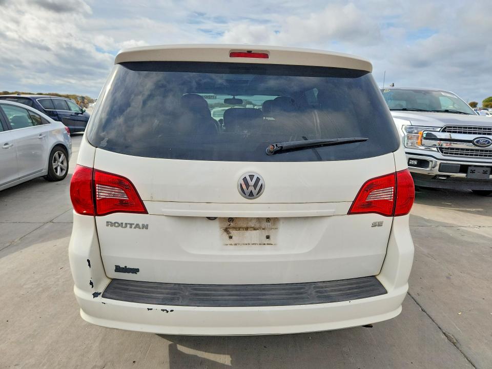 Продаж на аукціоні авто 2010 Volkswagen Routan, vin: 2V4RW3D13AR184535, номер лоту: 71242486