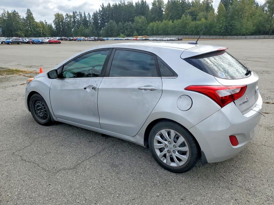 Продажа на аукционе авто 2017 Hyundai Elantra Gt, vin: KMHD35LH4HU383187, номер лота: 68868296