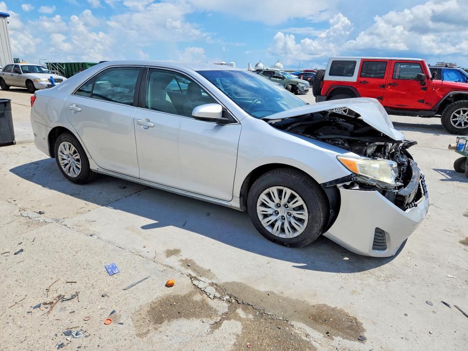 2014 Toyota Camry მანქანა იყიდება აუქციონზე, vin: 4T4BF1FK1ER385849, აუქციონის ნომერი: 67803036