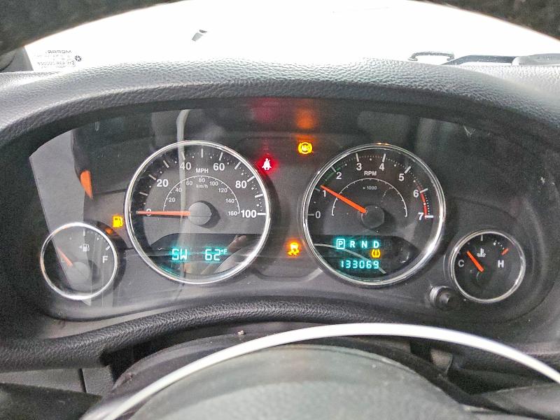 69747546 :رقم المزاد ، 1J4GA2D17BL636517 vin ، 2011 Jeep Wrangler مزاد بيع