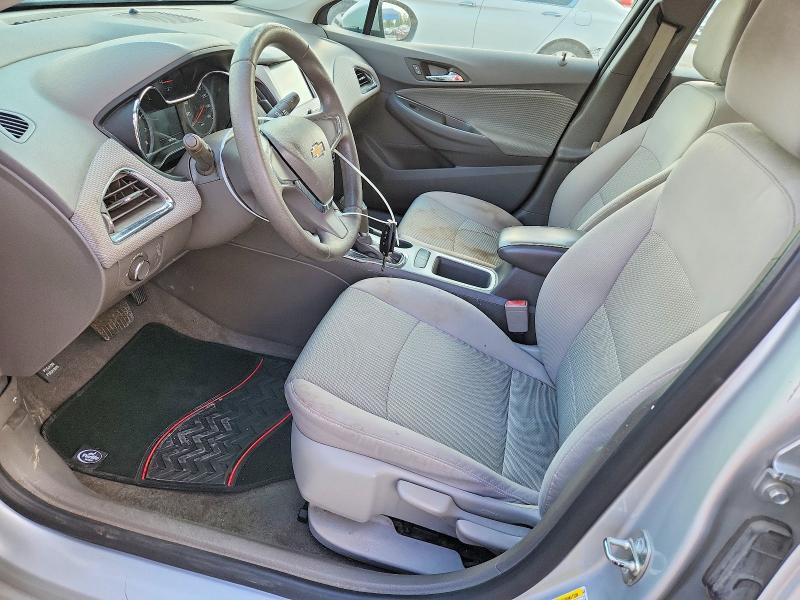 70428476 :رقم المزاد ، 1G1BC5SM1H7130085 vin ، 2017 Chevrolet Cruze مزاد بيع