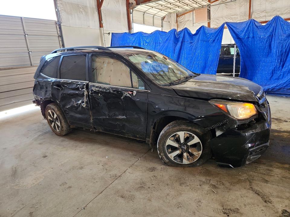 66903076 :رقم المزاد ، JF2SJAJC7HH447900 vin ، 2017 Subaru Forester مزاد بيع