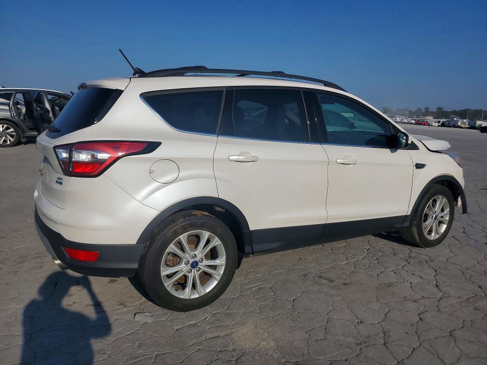 69167846 :رقم المزاد ، 1FMCU9HD3JUB20278 vin ، 2018 Ford Escape مزاد بيع