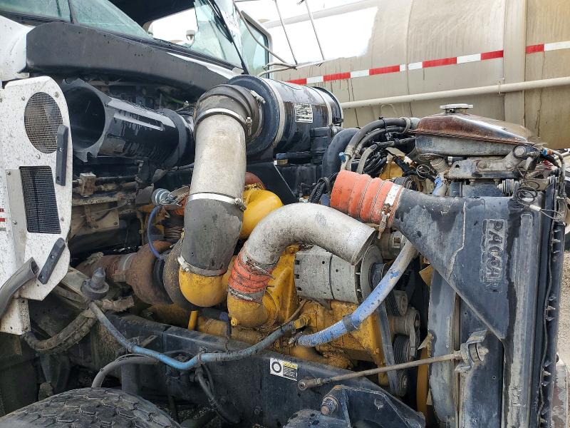 2005 Kenworth T800 მანქანა იყიდება აუქციონზე, vin: 3WKDPBTXX5F080368, აუქციონის ნომერი: 64048726