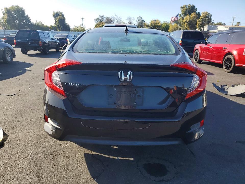 Продажа на аукционе авто 2017 Honda Civic, vin: 19XFC2F7XHE227474, номер лота: 70720306