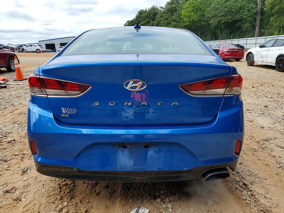 70491666 :رقم المزاد ، 5NPE24AF9JH615211 vin ، 2018 Hyundai Sonata مزاد بيع