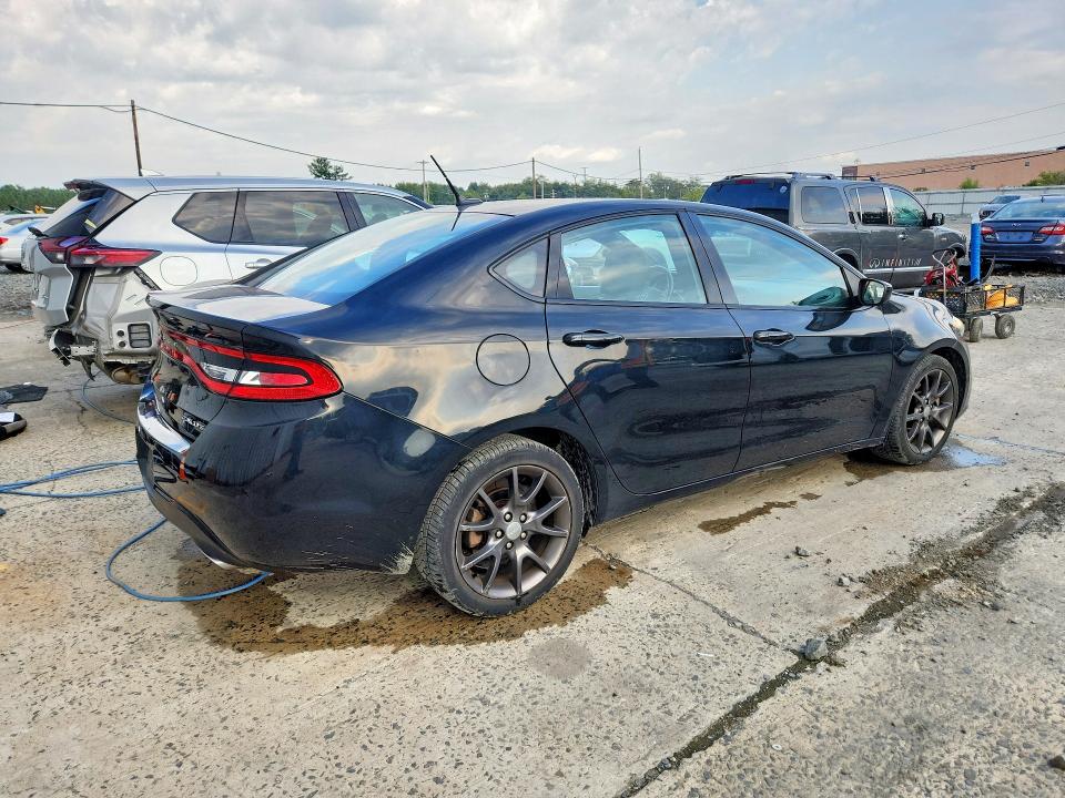 67555506 :رقم المزاد ، 1C3CDFBB8FD346547 vin ، 2015 Dodge Dart مزاد بيع