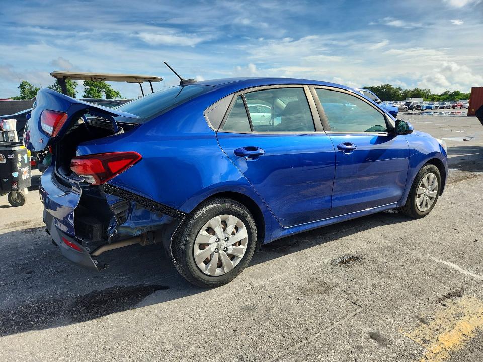 Продажа на аукционе авто 2018 Kia Rio, vin: 3KPA24AB4JE136579, номер лота: 67781326