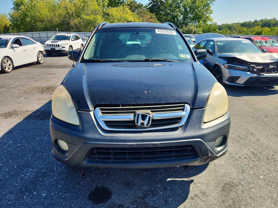 69393536 :رقم المزاد ، SHSRD78855U304392 vin ، 2005 Honda Cr-v مزاد بيع