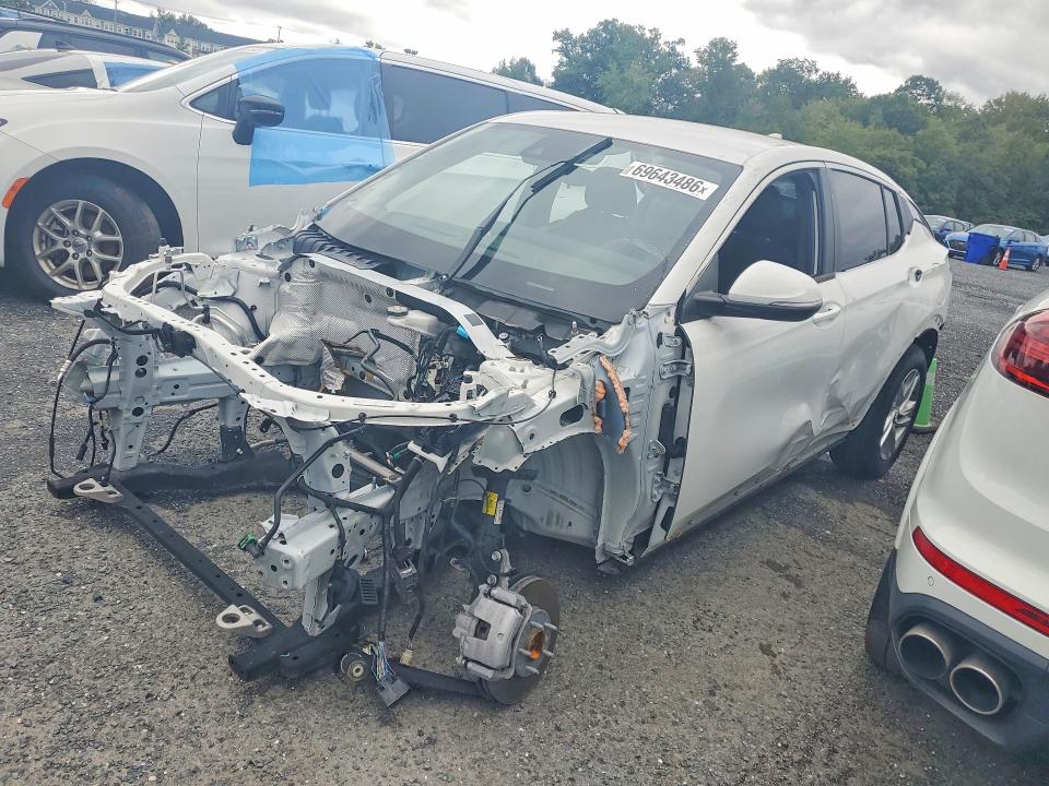 69643486 :رقم المزاد ، KL47LAEP9SB178055 vin ، 2025 Buick Envista مزاد بيع