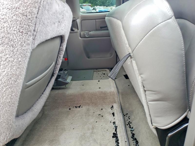 Продаж на аукціоні авто 2000 Chevrolet Silverado, vin: 1GCGK29U6YE418569, номер лоту: 69264456