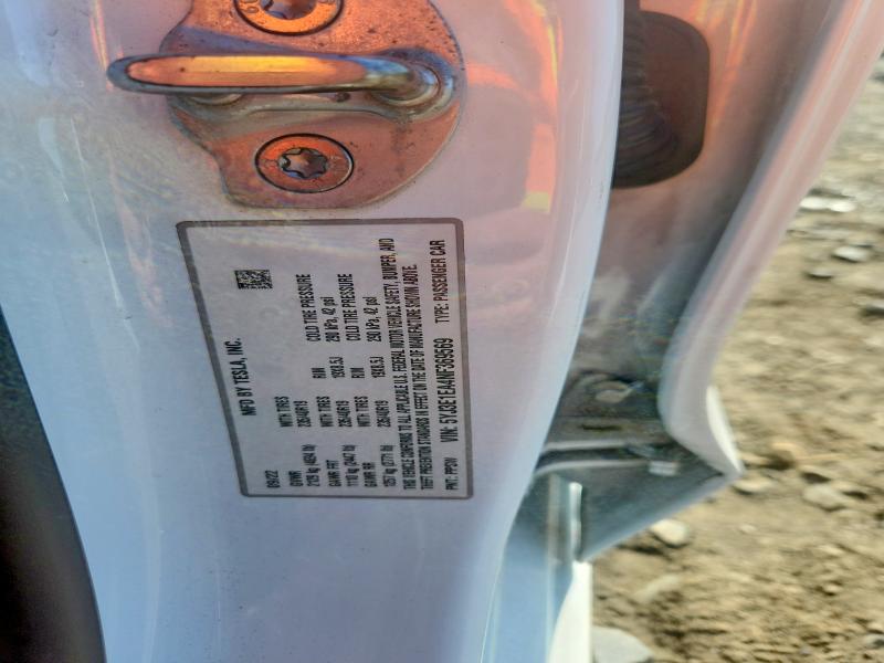 68830666 :رقم المزاد ، 5YJ3E1EA4NF369569 vin ، 2022 Tesla Model 3 مزاد بيع