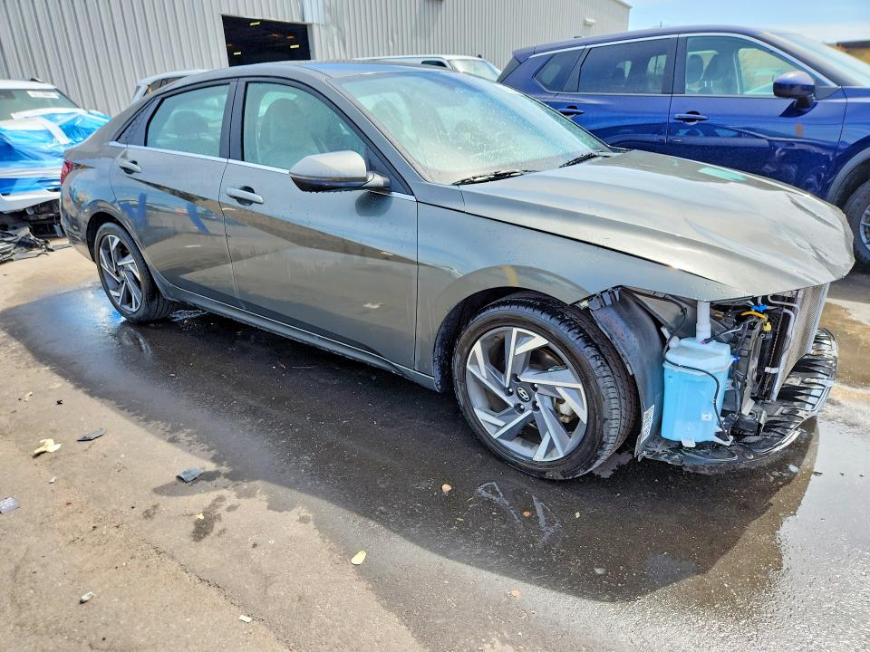2025 Hyundai Elantra მანქანა იყიდება აუქციონზე, vin: KMHLP4DG0SU903635, აუქციონის ნომერი: 70784206