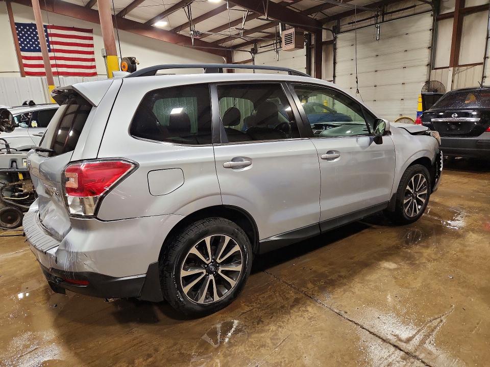 Продаж на аукціоні авто 2018 Subaru Forester, vin: JF2SJGEC2JH418808, номер лоту: 67567046