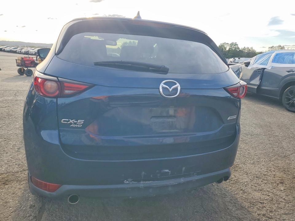 Продаж на аукціоні авто 2019 Mazda Cx-5, vin: JM3KFBDM1K1559528, номер лоту: 70281336