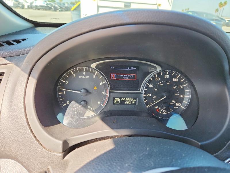 68679416 :رقم المزاد ، 1N4AL3AP7FC121517 vin ، 2015 Nissan Altima مزاد بيع