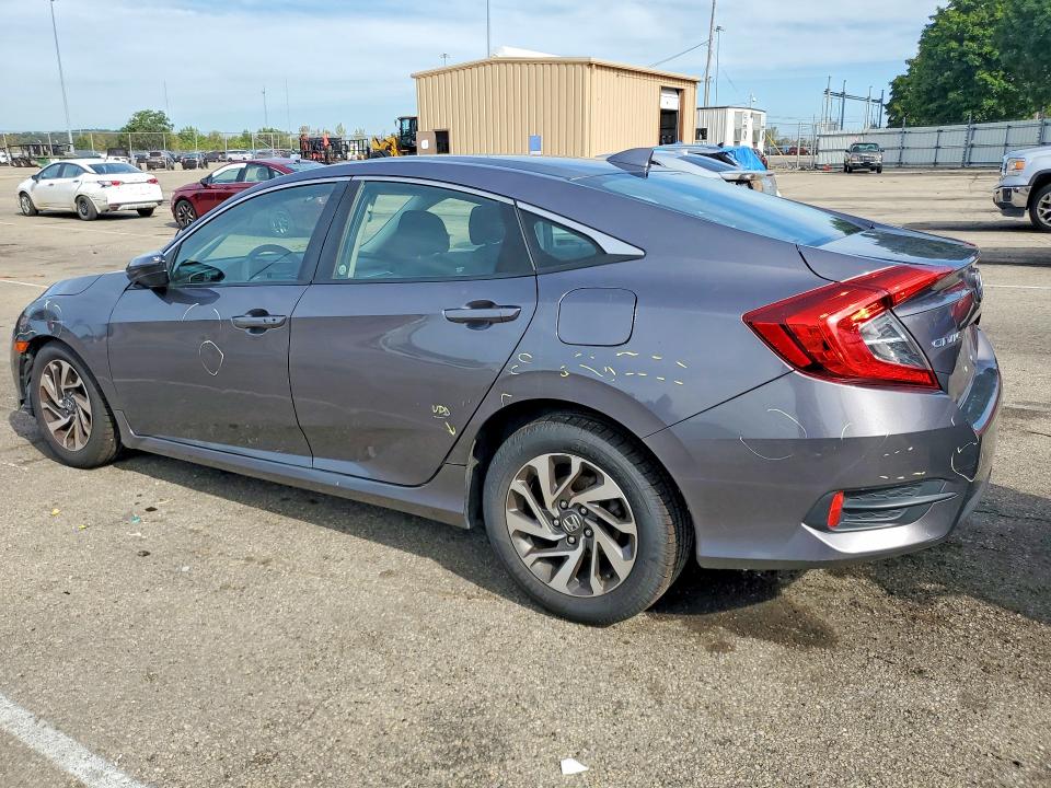 67911606 :رقم المزاد ، 19XFC2F79HE041599 vin ، 2017 Honda Civic مزاد بيع