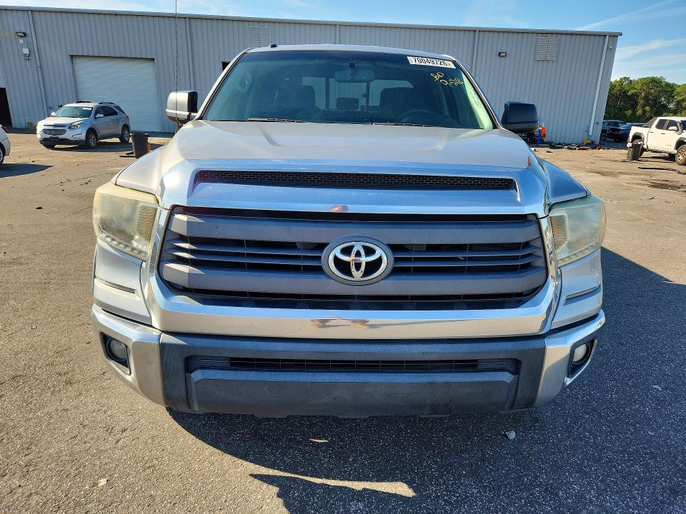 2015 Toyota Tundra მანქანა იყიდება აუქციონზე, vin: 5TFRM5F14FX083571, აუქციონის ნომერი: 70049726