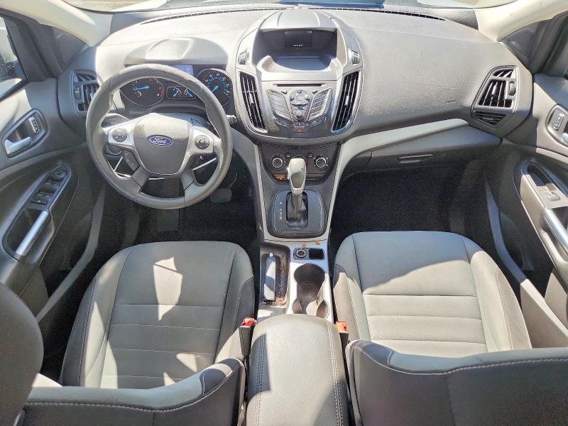 67922756 :رقم المزاد ، 1FMCU0GX3FUB07318 vin ، 2015 Ford Escape مزاد بيع