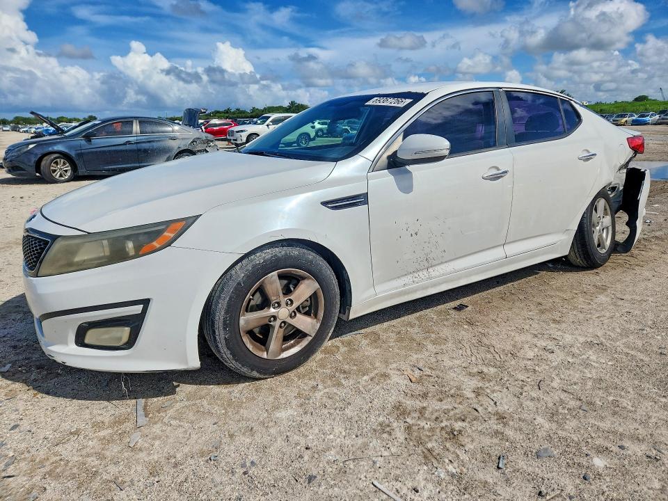2015 Kia Optima მანქანა იყიდება აუქციონზე, vin: 5XXGM4A74FG428828, აუქციონის ნომერი: 69367266