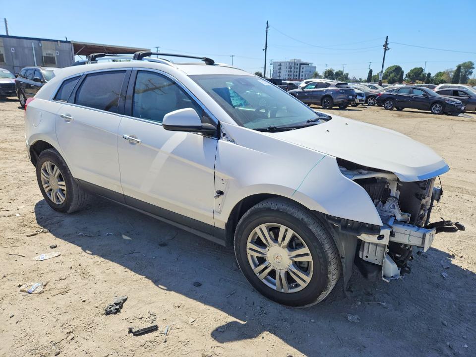 70242996 :رقم المزاد ، 3GYFNBE34GS501576 vin ، 2016 Cadillac Srx مزاد بيع