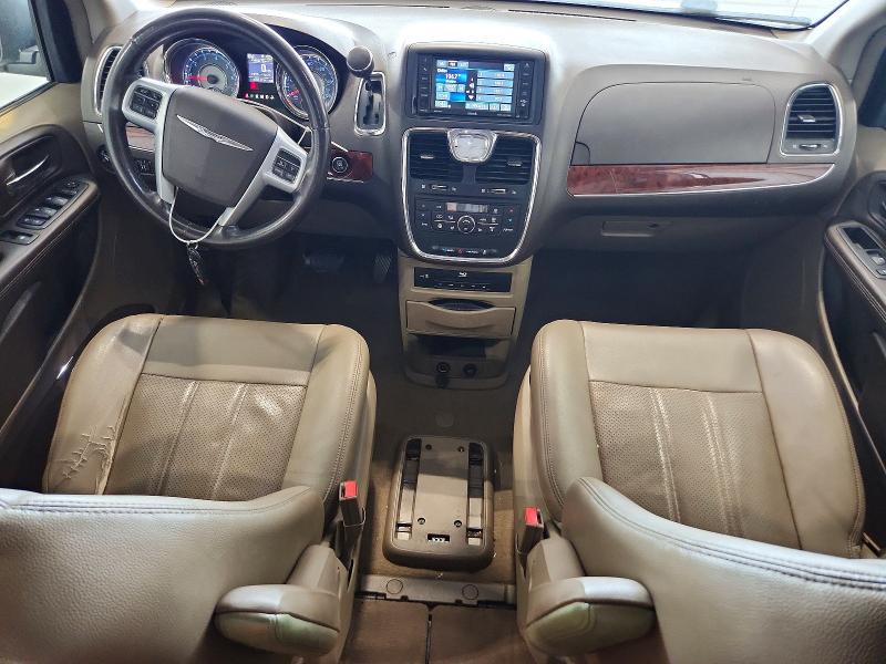 68021106 :رقم المزاد ، 2C4RC1CG1DR694724 vin ، 2013 Chrysler Town & Country مزاد بيع