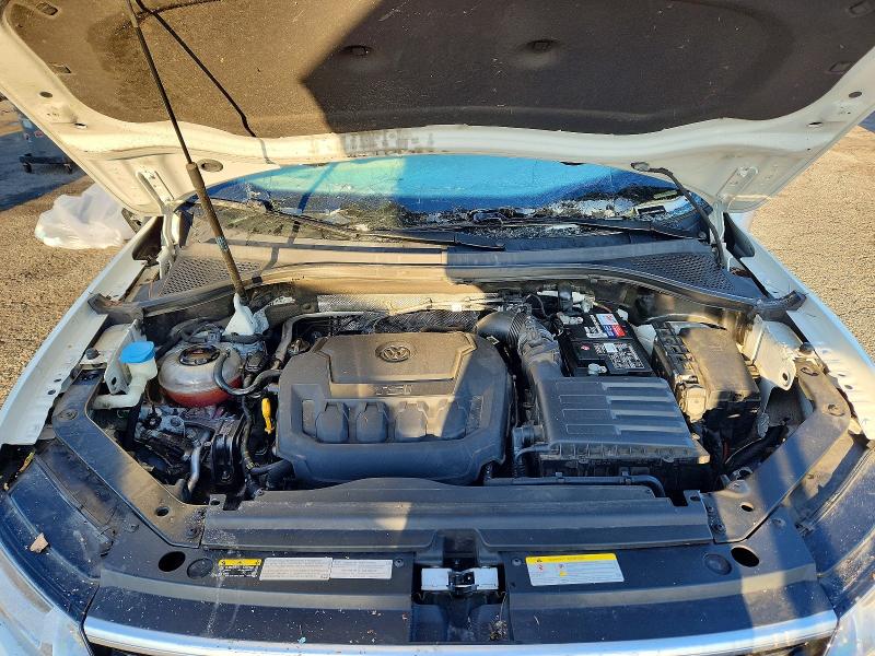 70026576 :رقم المزاد ، 3VV2B7AX4MM067194 vin ، 2021 Volkswagen Tiguan مزاد بيع