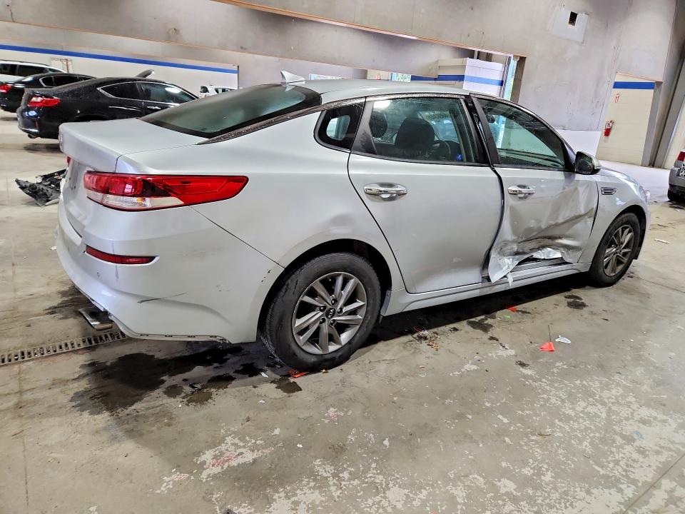 Продажа на аукционе авто 2020 Kia Optima, vin: 5XXGT4L39LG392756, номер лота: 69863406