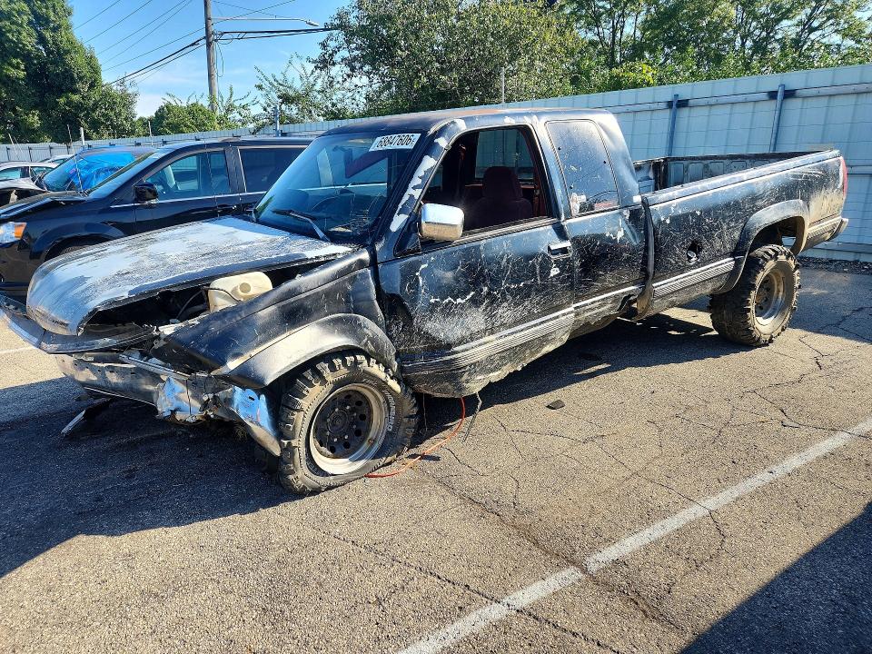 Auction sale of the 1988 Gmc Gmt-400, vin: 2GTGC39N6J1574369, lot number: 68847606