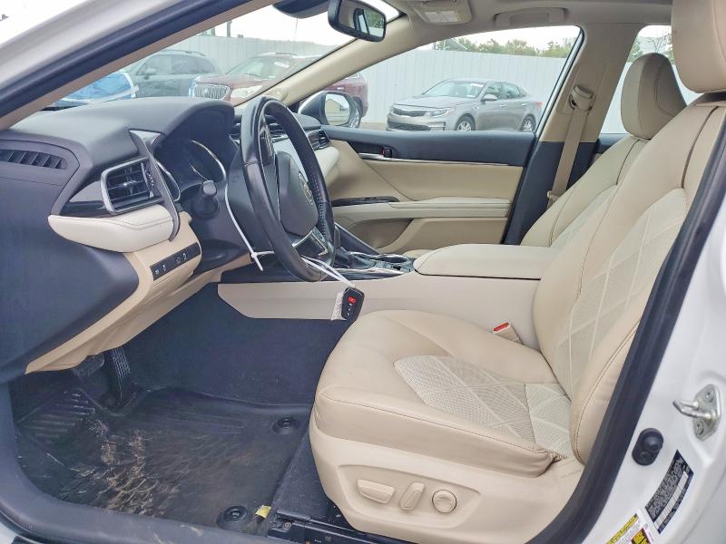 Продажа на аукционе авто 2019 Toyota Camry, vin: 4T1B11HK4KU683992, номер лота: 70486886