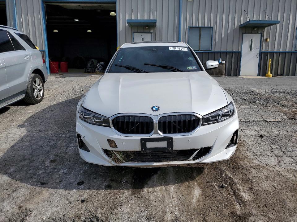 68208116 :رقم المزاد ، 3MW89FF00R8E85193 vin ، 2024 Bmw 330xi مزاد بيع