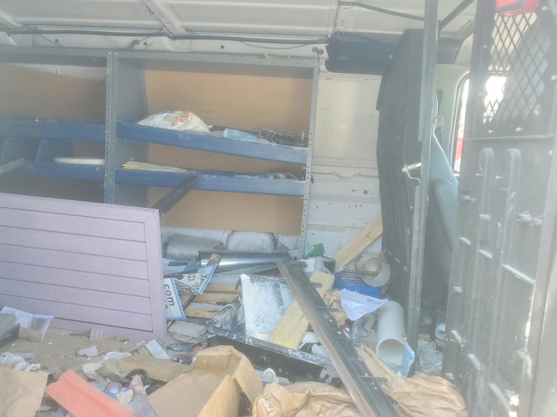 67681456 :رقم المزاد ، 1FTNE1EWXDDB18159 vin ، 2013 Ford Econoline مزاد بيع
