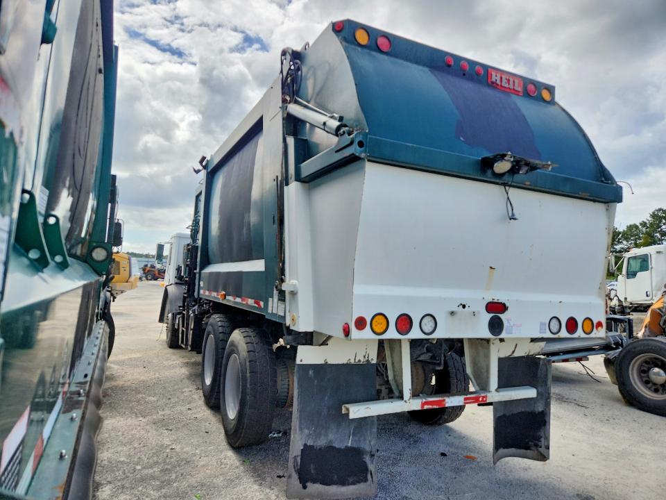 2016 Mack Leu613 მანქანა იყიდება აუქციონზე, vin: 1M2AU04C6GM060411, აუქციონის ნომერი: 65814106