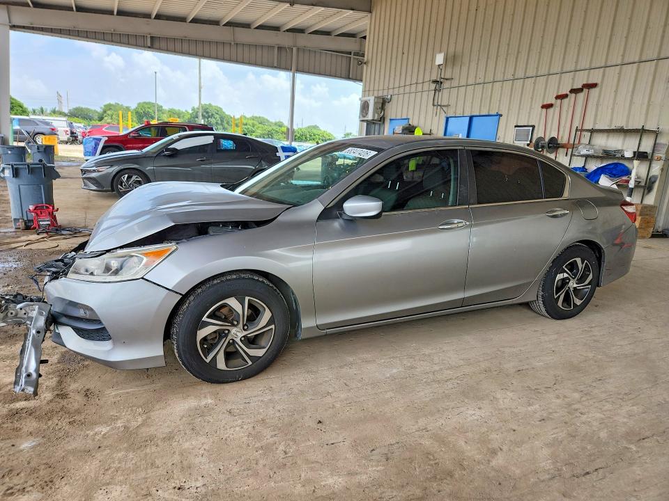 2017 Honda Accord მანქანა იყიდება აუქციონზე, vin: 1HGCR2F3XHA148857, აუქციონის ნომერი: 68347406